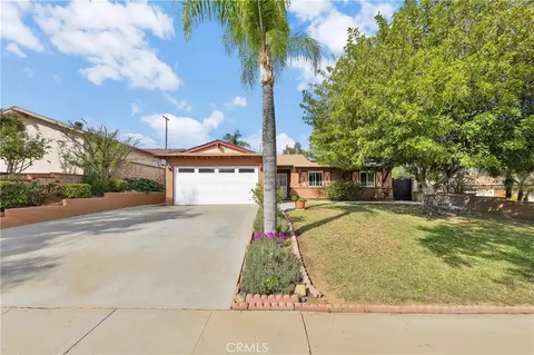 2242 Rainbow Rdg, Corona, CA 92882