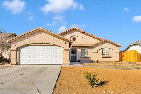 2220 Garnet Ave, Barstow, CA 92311