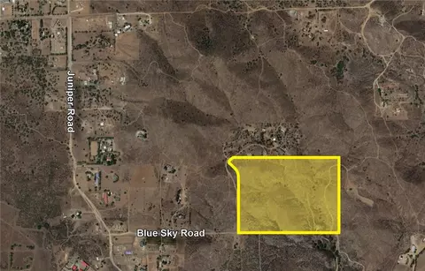 2 Blue Sky Rd, Perris, CA 92570