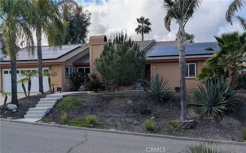 22862 Calcutta Dr, Canyon Lake, CA 92587