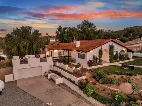 21260 Ridgedale, Lake Mathews, CA 92570