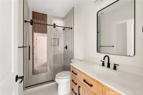 Bath - 3260 Howe St, Corona, CA 92881 photo 3 of 4