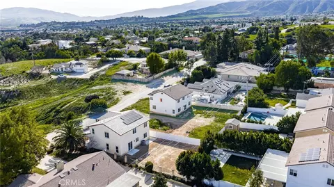View/Area - 3260 Howe St, Corona, CA 92881 photo 3 of 5
