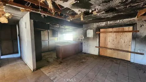 Entry Way - 22330 Miramot Rd, Apple Valley, CA 92308 photo 1 of 1