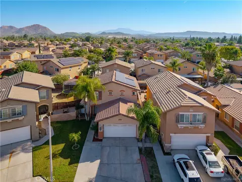 View/Area - 2231 Flash Ct, Perris, CA 92571 photo 12 of 17