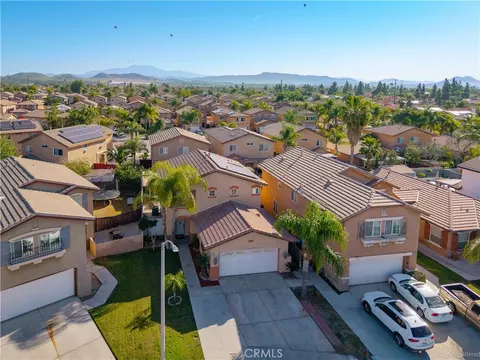 View/Area - 2231 Flash Ct, Perris, CA 92571 photo 15 of 17