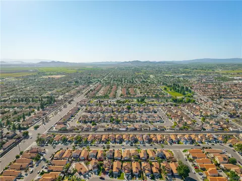 View/Area - 2231 Flash Ct, Perris, CA 92571 photo 9 of 17