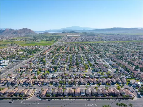 View/Area - 2231 Flash Ct, Perris, CA 92571 photo 8 of 17
