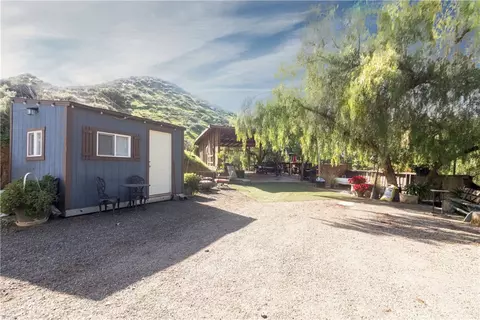 Exterior - 17423 Wicker Way, Riverside, CA 92504 photo 17 of 20