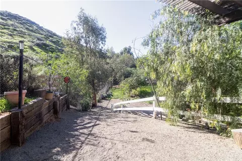 Exterior - 17423 Wicker Way, Riverside, CA 92504 photo 18 of 20