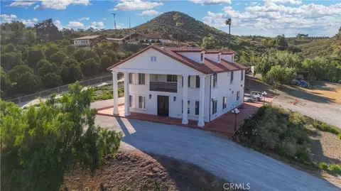 Exterior - 17423 Wicker Way, Riverside, CA 92504 photo 19 of 20