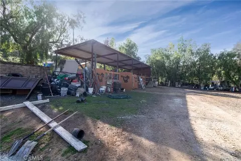 Exterior - 17423 Wicker Way, Riverside, CA 92504 photo 14 of 20