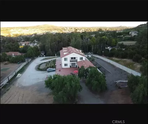 View/Area - 17423 Wicker Way, Riverside, CA 92504 photo 1 of 7