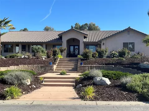 170 Nutwood Cir, Paso Robles, CA 93446