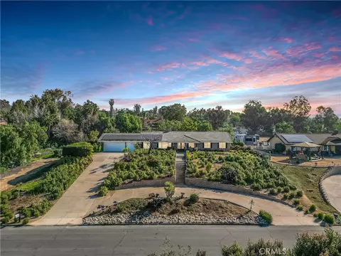 16750 Canyon View Dr, Riverside, CA 92504