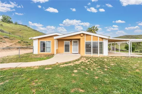 22340 Comet Ct, Perris, CA 92570 photo 3