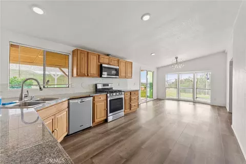 22340 Comet Ct, Perris, CA 92570 photo 10