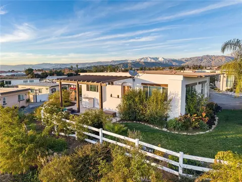 1134 Villa Calimesa Ln #58, Calimesa, CA 92320