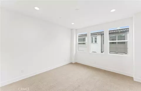 Bedroom - 106 Kimberwick Ct, Burbank, CA 91506 photo 1 of 4