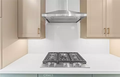 Kitchen - 106 Kimberwick Ct, Burbank, CA 91506 photo 4 of 5