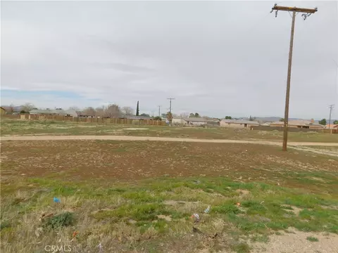 21100 Bear Valley Rd, Apple Valley, CA 92307