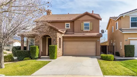 3999 Quartzite Ln, San Bernardino, CA 92407