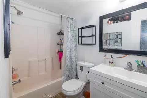 Bath - 445 E Main, San Jacinto, CA 92583 photo 1 of 1
