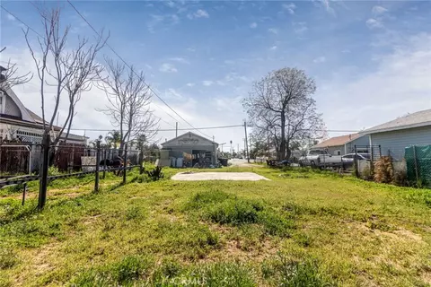 Exterior - 445 E Main, San Jacinto, CA 92583 photo 7 of 7