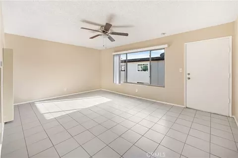 1050 Gaviota, Long Beach, CA 90813 photo 15