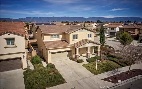 16782 Buttonwood, Fontana, CA 92336