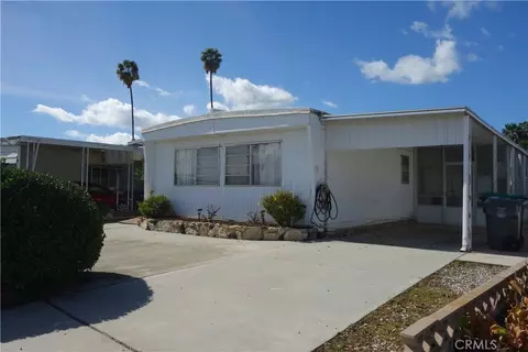 460 San Mateo Cir, Hemet, CA 92543