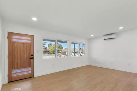Living - 6431 Goleta, Yucca Valley, CA 92284 photo 2 of 2