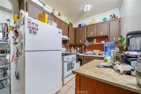 Kitchen - 11986 White Ave, Adelanto, CA 92301 photo 2 of 2