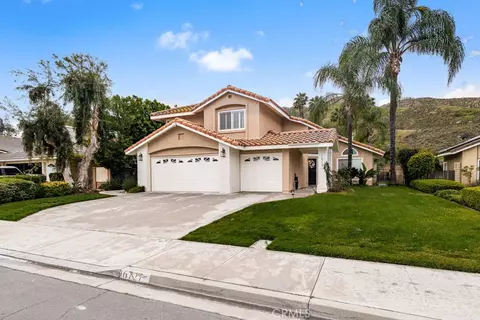 16727 Lake Knl, Riverside, CA 92503