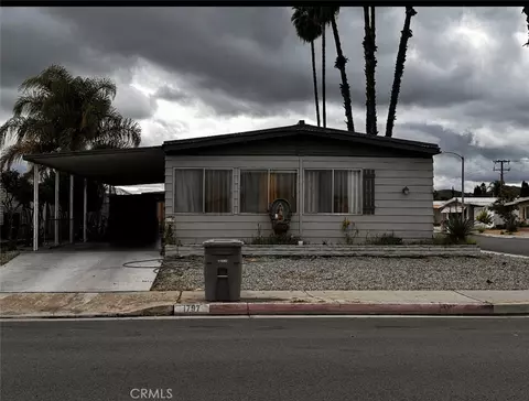 1797 W Johnston, Hemet, CA 92545