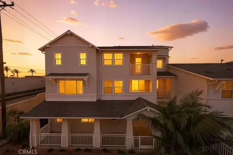 2392 Haley Point Dr #104, Ventura, CA 93003