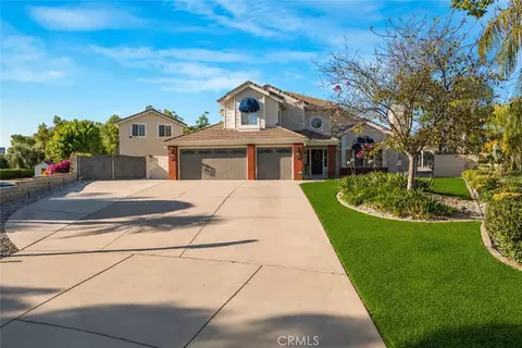 Exterior - 7700 Westpark, Riverside, CA 92506 photo 2 of 11