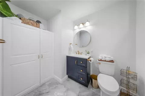 Bath - 7700 Westpark, Riverside, CA 92506 photo 4 of 8