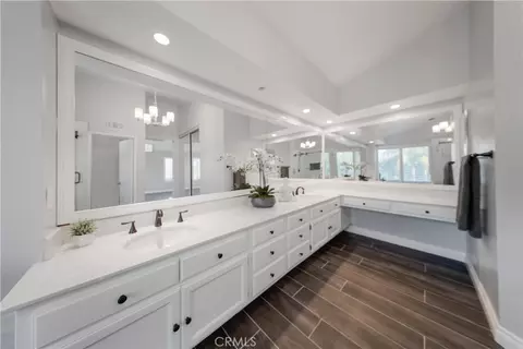 Bath - 7700 Westpark, Riverside, CA 92506 photo 3 of 8
