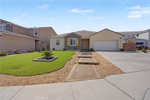 2434 Crater Ave, Rialto, CA 92377