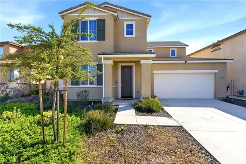 15594 Raptor, Moreno Valley, CA 92551