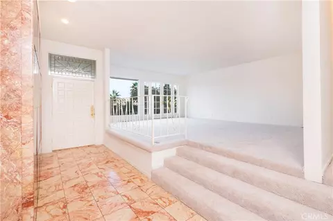 Living - 4227 Miramonte Pl, Riverside, CA 92501 photo 5 of 5