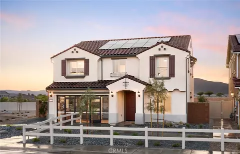 29565 Ironview Dr, Menifee, CA 92584 photo 2