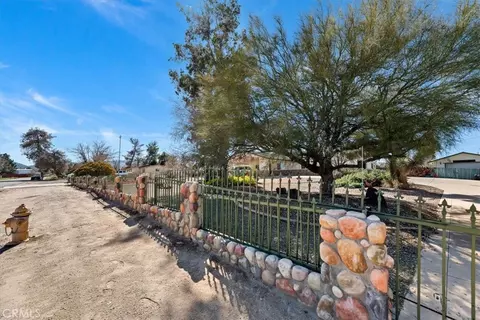 Exterior - 9860 Alta Mesa Ave, Phelan, CA 92371 photo 4 of 22