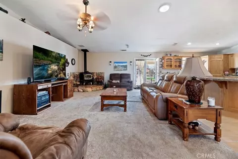Living - 9860 Alta Mesa Ave, Phelan, CA 92371 photo 4 of 5