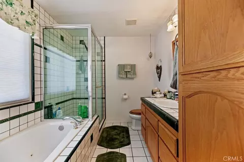 Bath - 9860 Alta Mesa Ave, Phelan, CA 92371 photo 2 of 2