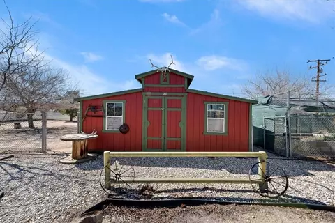 Exterior - 9860 Alta Mesa Ave, Phelan, CA 92371 photo 13 of 22