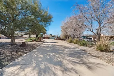Exterior - 9860 Alta Mesa Ave, Phelan, CA 92371 photo 3 of 22