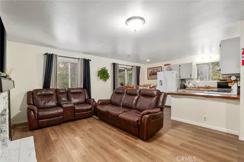 26166 Alpine Ln, Twin Peaks, CA 92391 photo 22