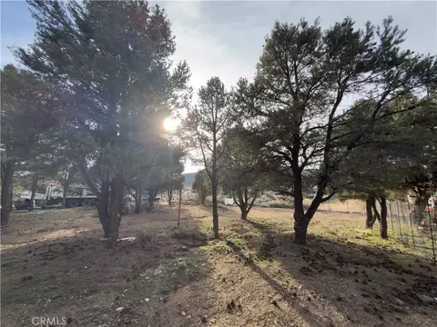 1820 Golden Rod, Big Bear City, CA 92314